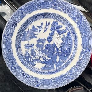Blue Willow Style Decorative Ceramic Salad Plate